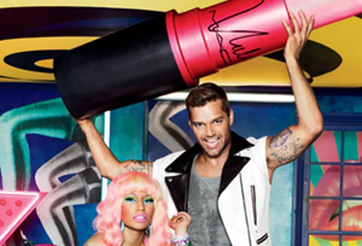 Timestrings, noua colectia de incaltaminte de la Valentino, sfideaza timpul