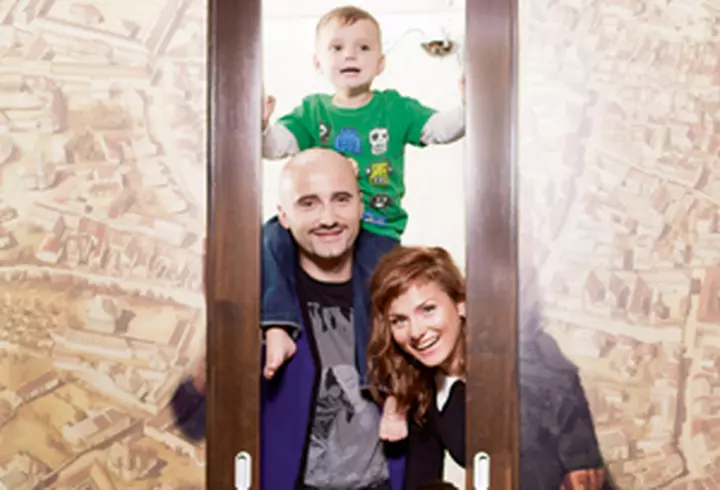 Alexandra Stan - O fata de milioane