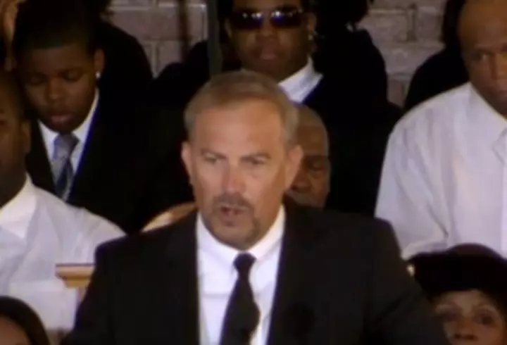 Oscar after-party: Staruri la petrecerea organizata de Elton John