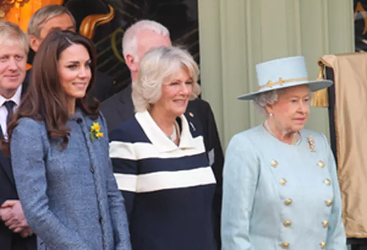 Avon a sarbatorit 15 ani in Romania