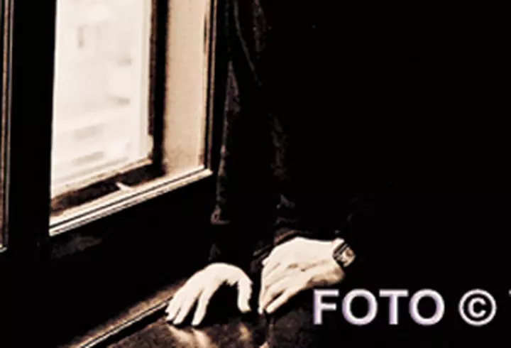 Vedete iubitoare de animale la gala "Genesis Awards": Ian Somerhalder, Sophia Bush, Kesha