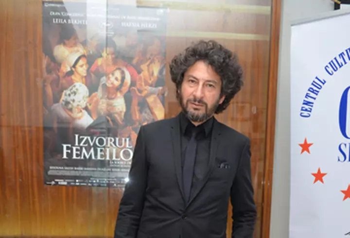 Vedete iubitoare de animale la gala "Genesis Awards": Ian Somerhalder, Sophia Bush, Kesha