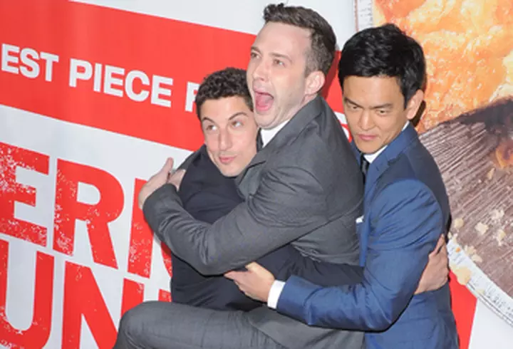 Vedete iubitoare de animale la gala "Genesis Awards": Ian Somerhalder, Sophia Bush, Kesha