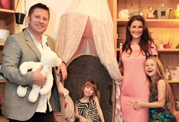 Alexandra Stan - O fata de milioane