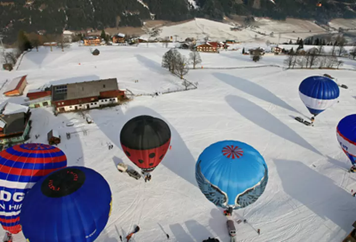 Soparla revine pe scena