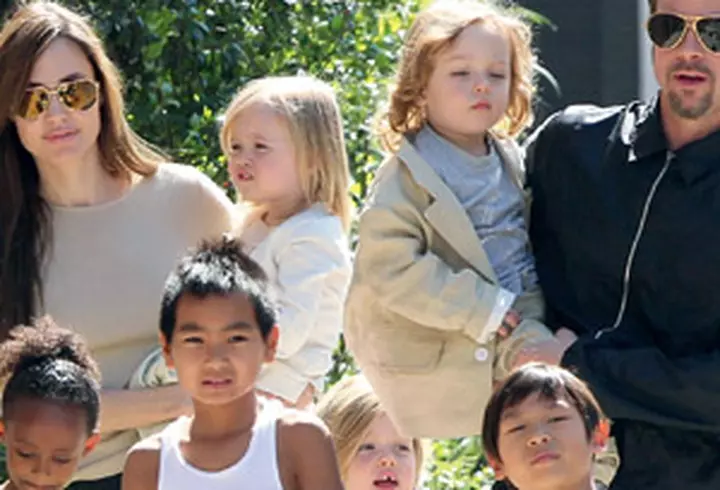 Exclusiv: Laura Cosoi, despre iubiri prezente si viitoare