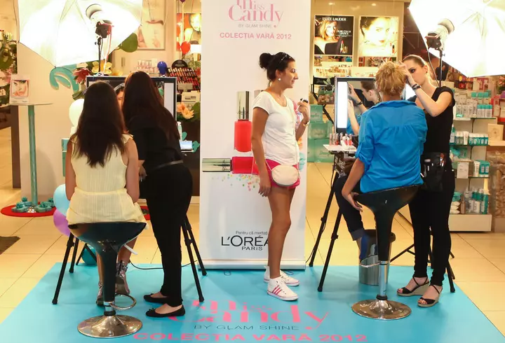 Tineretea ochilor, acum intr-un Serum