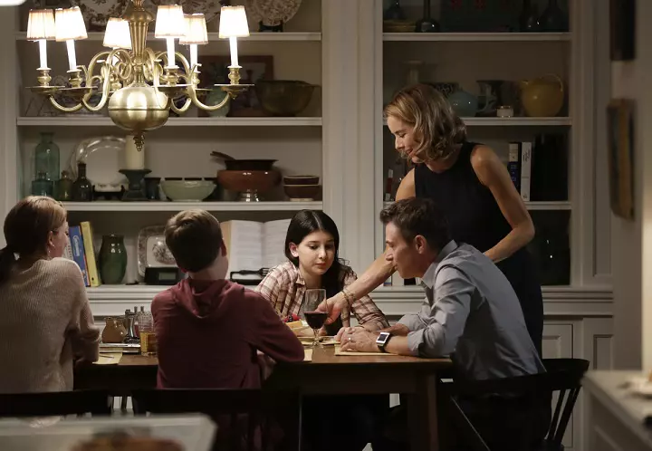 Doamna Ministru AXN 4