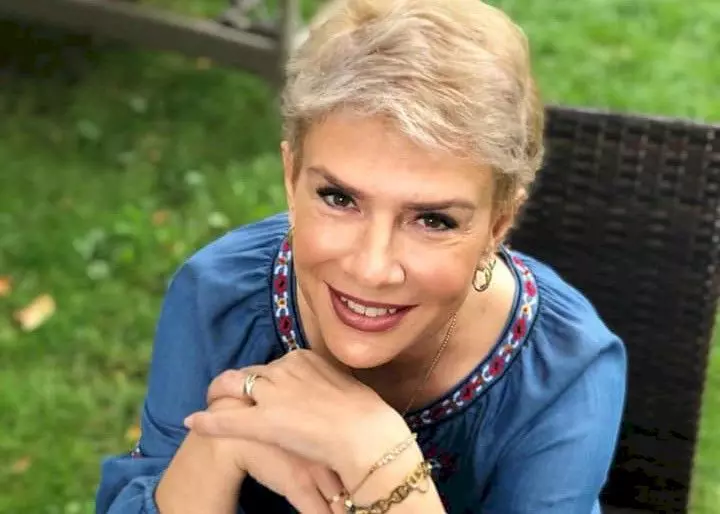 teo-trandafir-c-1260x709-1