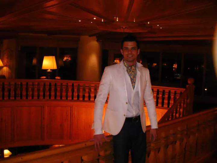 voicu panzar petrecere
