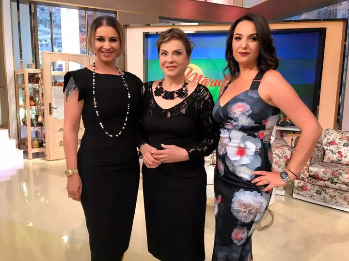 ionela prodan si fiicele sale