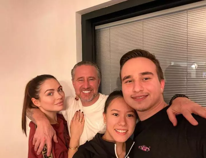 iubita-reghe-insarcinata-6-luni-1