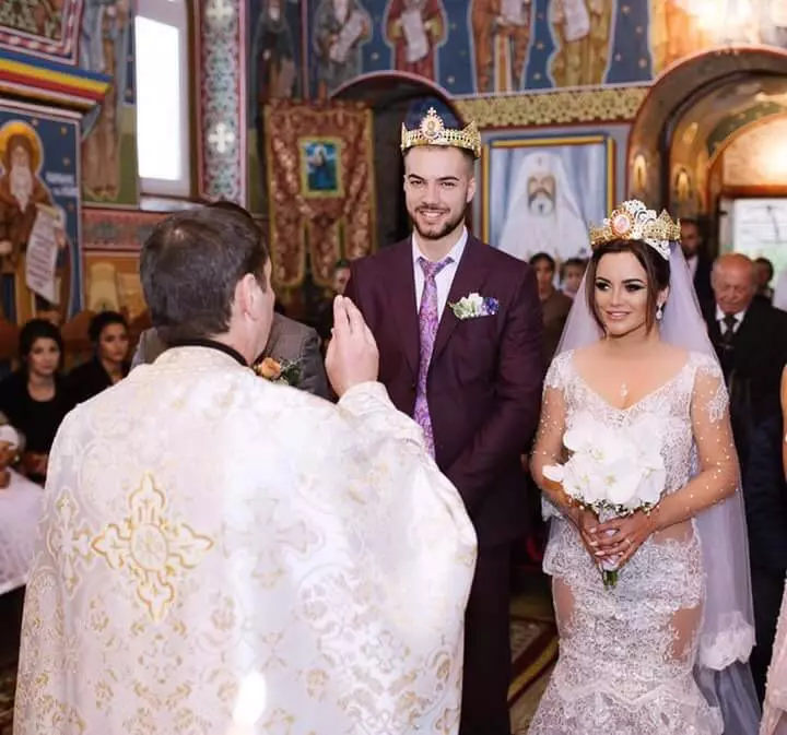 NUNTA CARMEN DE LA SALCIUA