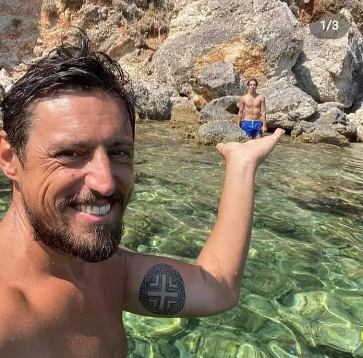 dan-apvel-si-fiusl-sau