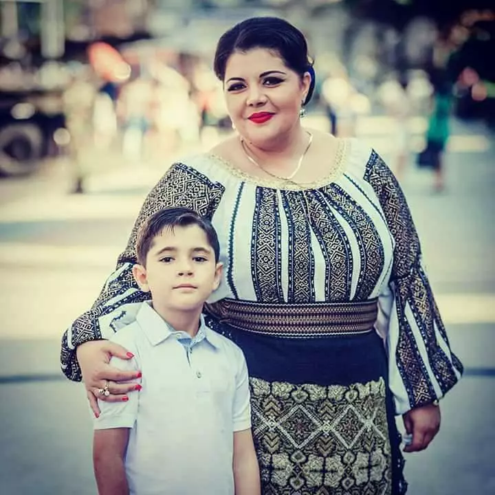 Anişoara Dabija are doi băieţi cu fostul soţ