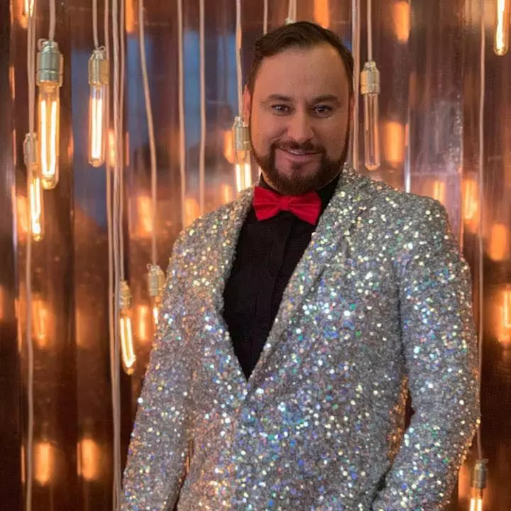 actorul-stelian-milu-jurat-la-canta-acum-cu-mine-revolutioneaza-cabaretul-romanesc_2