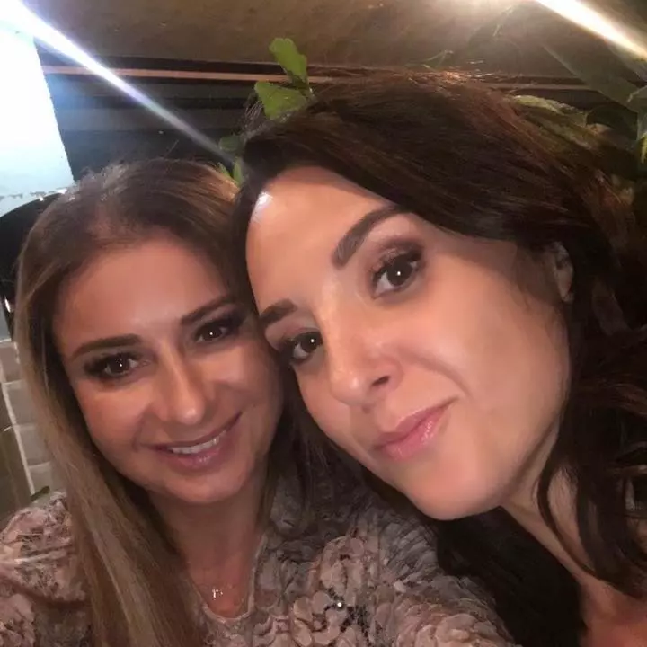 cine-este-anca-savelio-sora-anamariei-prodan-4