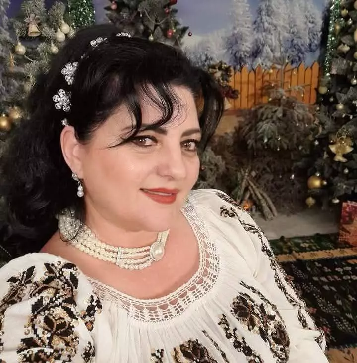 Mihaela Cojocaru1