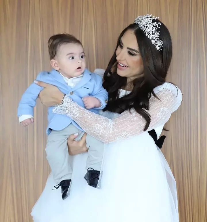 Roxana Blagu și fiul ei Sasha