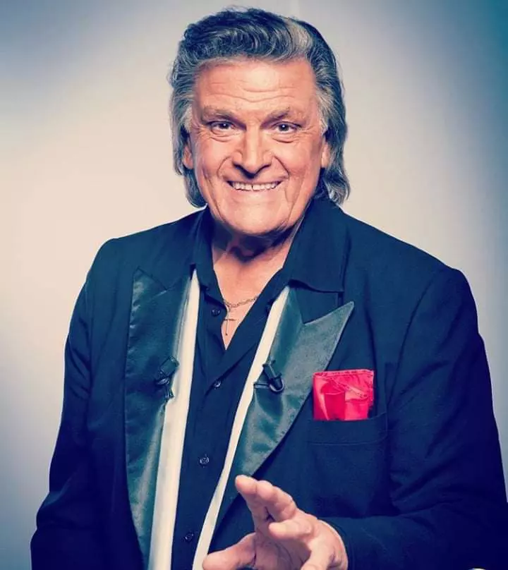 fb_img_1679396540104