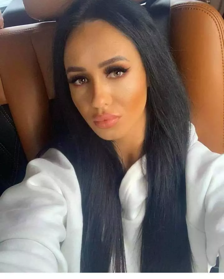 Ella Puterea Dragostei 3