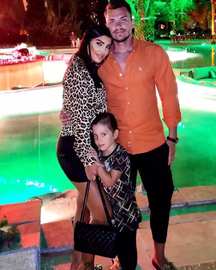 Reactia-sotului-Andreei-Tonciu-dupa-cearta-dintre-ea-si-CRBL-la-Survivor-2022.-„Arata-ti-barbatia-cu-mine.-Ne-vedem-curand-10