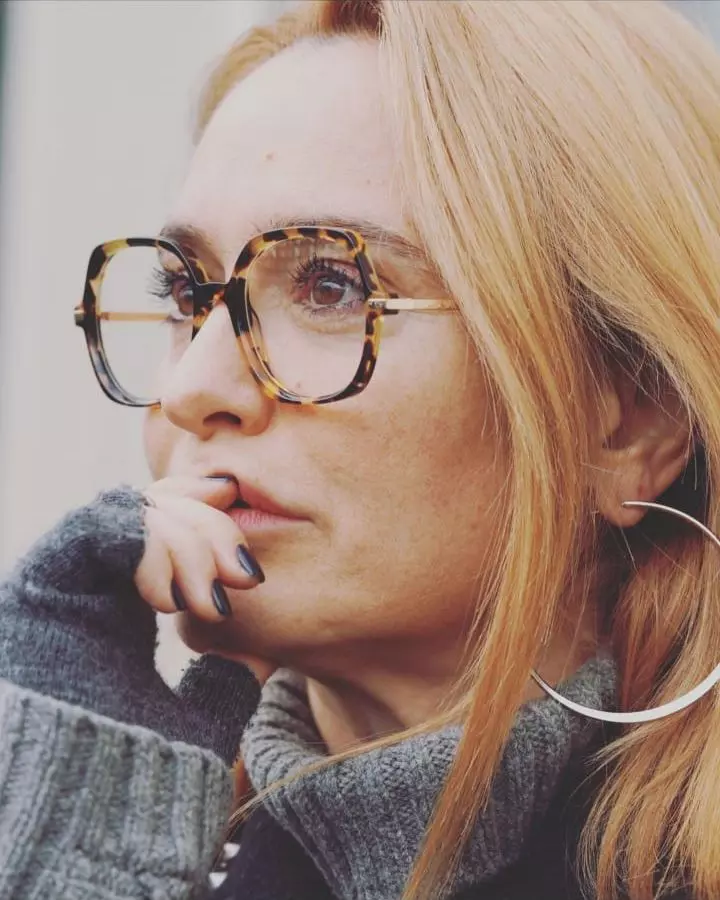 Andreea-Esca-ochelari-1