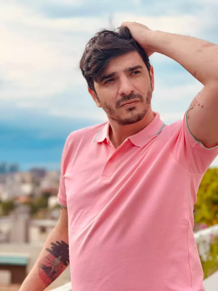 Cine este Alex Bogdan, detectivul din cel de-al doilea sezon Masked Singer România (1)