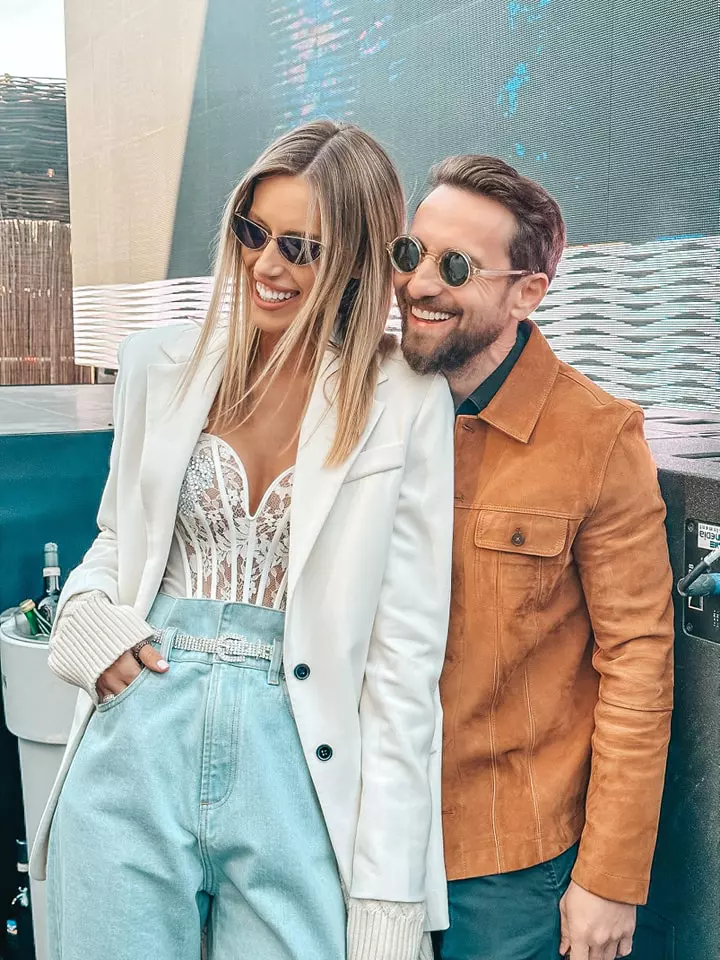 Dani Oțil și Gabriela Prisăcariu