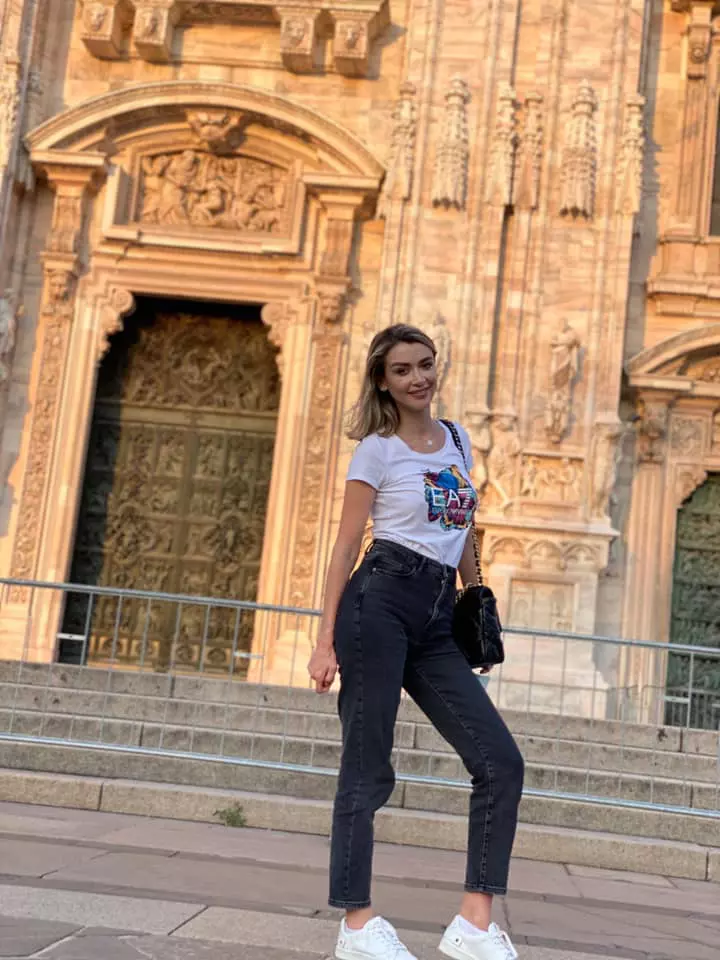 denisa-tanase-in-milano