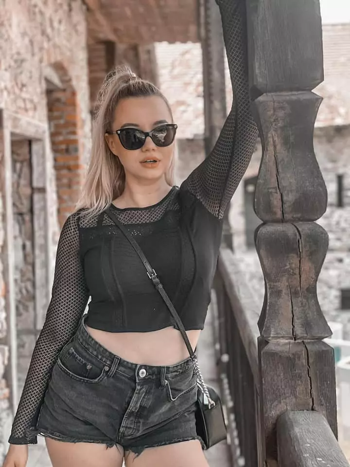 elena-4