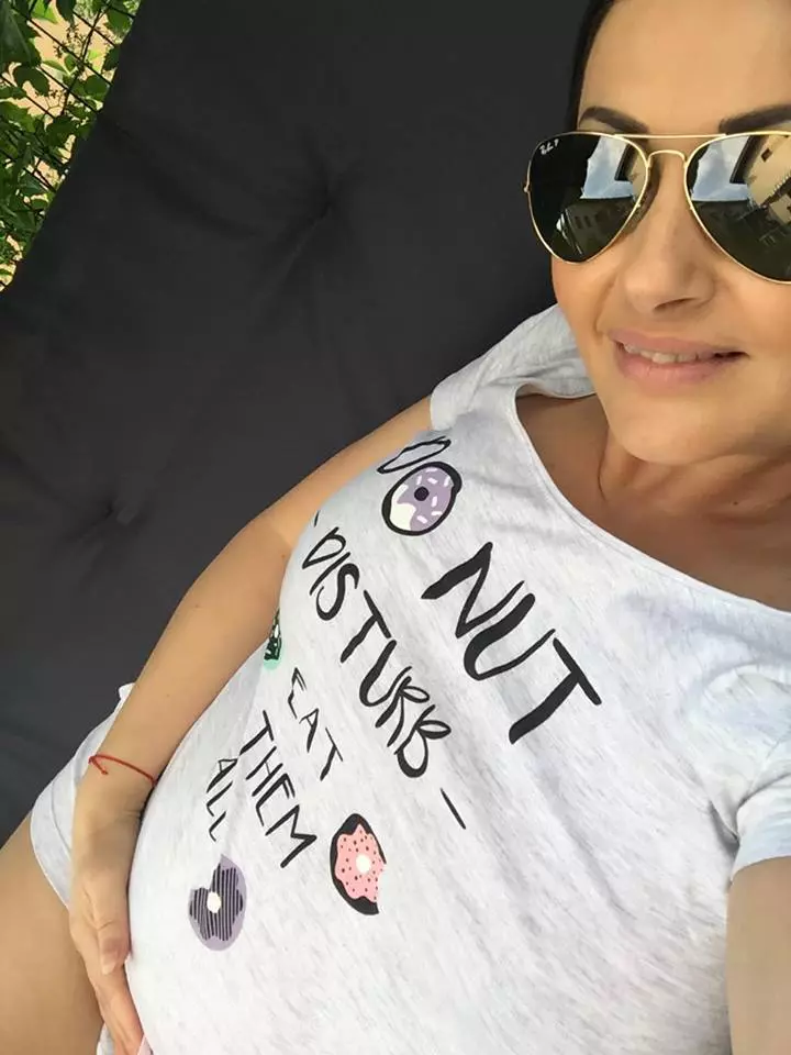 Gabriela Cristea insarcinata 1