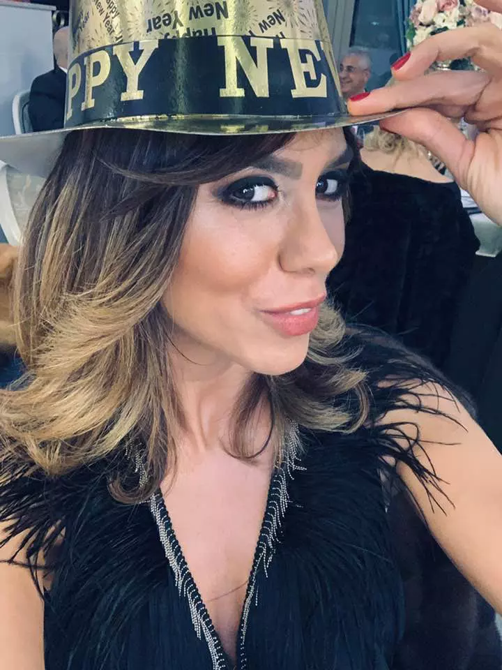 Denise-Rifai-blonda-1