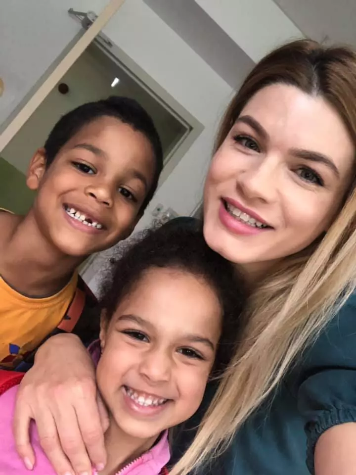 Ella-Prodan-si-copiii-2