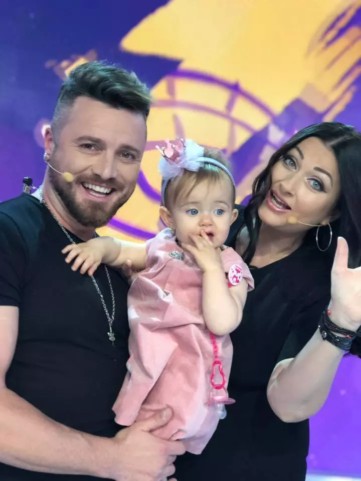 Gabriela Cristea şi Tavi Clonda au două fetiţe