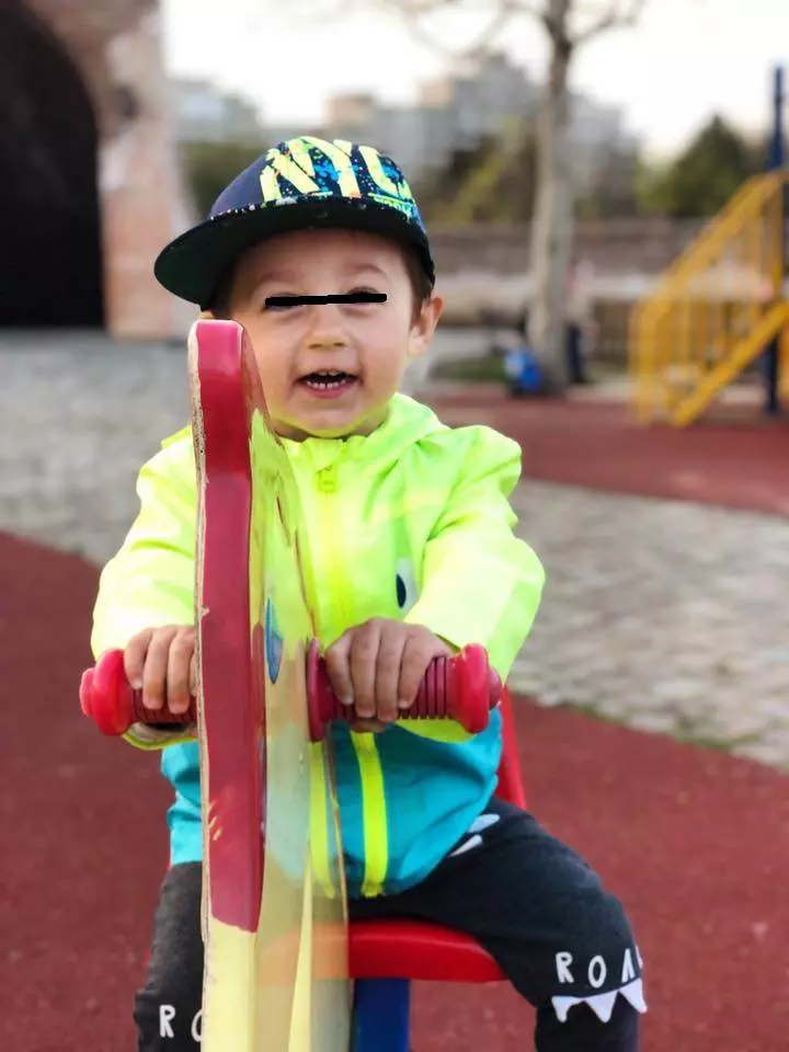 Medana și Robert de la Insula Iubirii au un băiețel