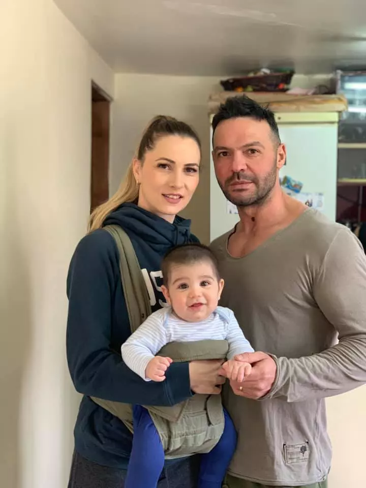 Cornel-Păsat-și-familia