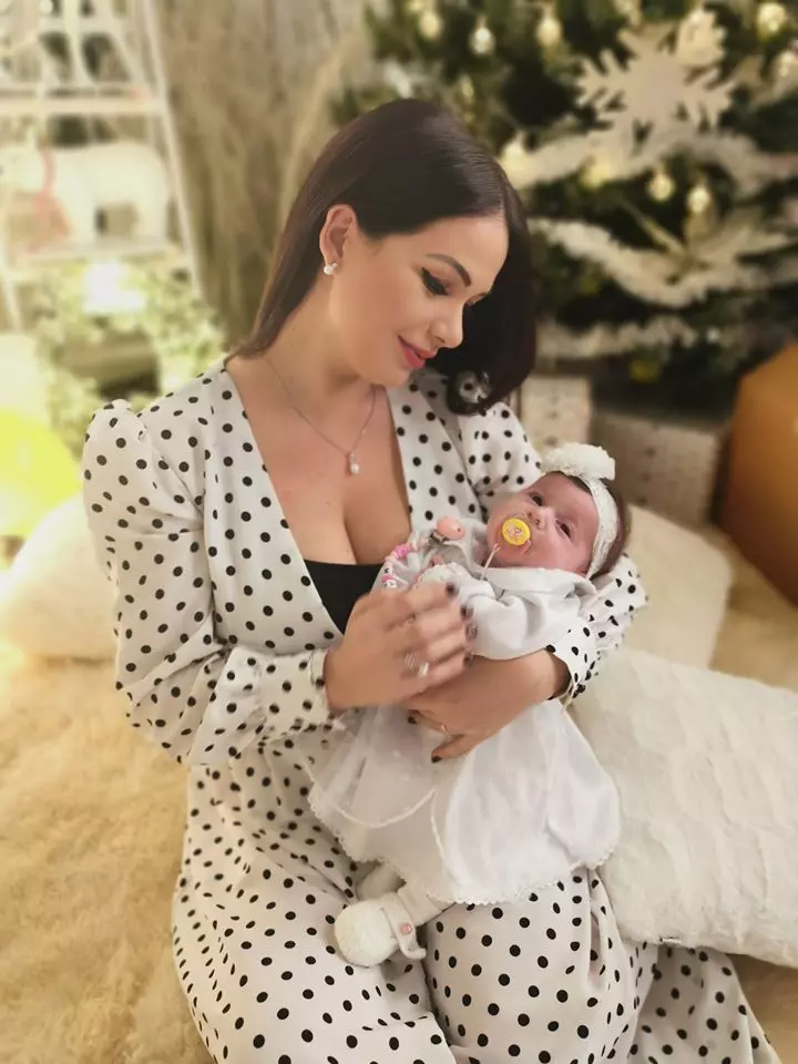 Deea-Maxer-si-fiica-ei