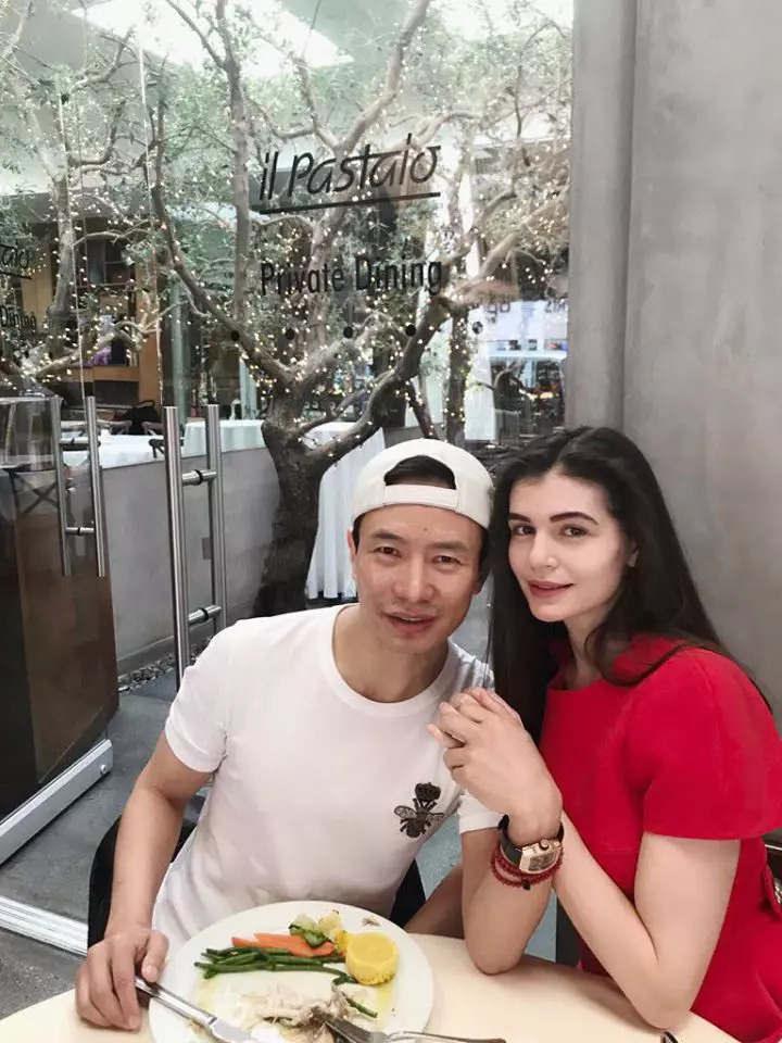 Monica-Gabor-și-Mr-Pink-1