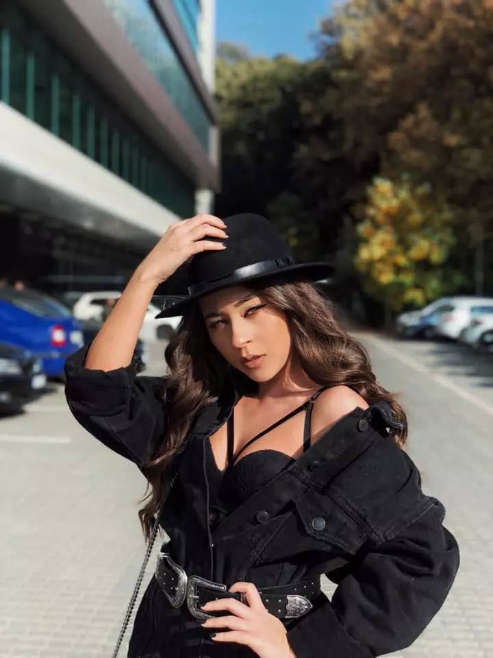 44800669_1908293025914863_868133342879416320_n