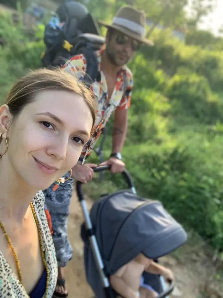 Adela-Popescu-fara-machiaj-16-1