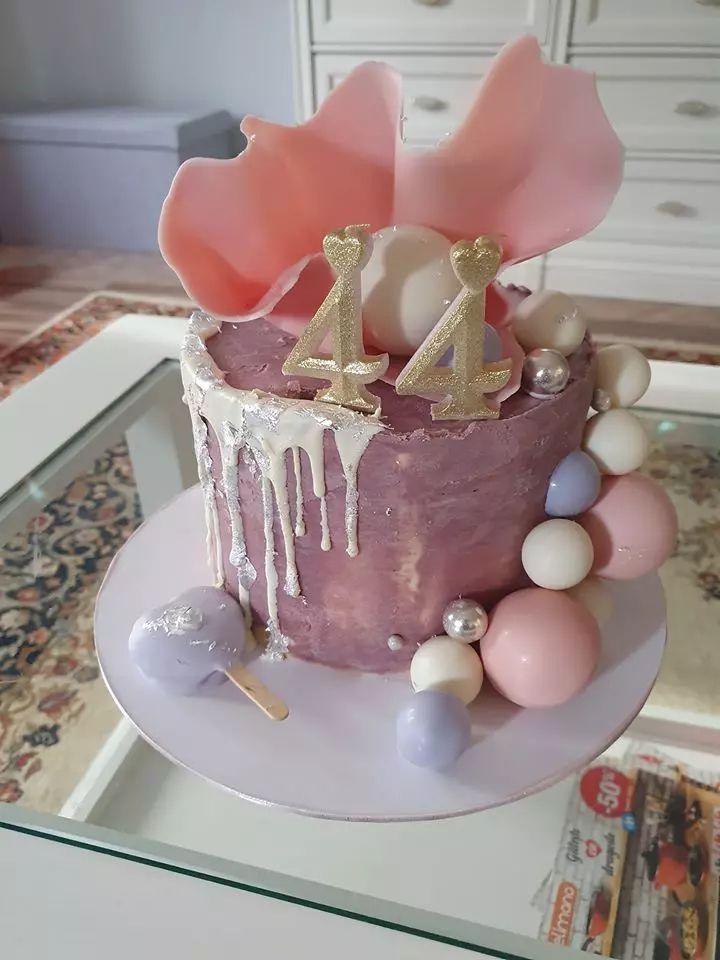 Oana-Roman-zi-de-naștere-acasă-6