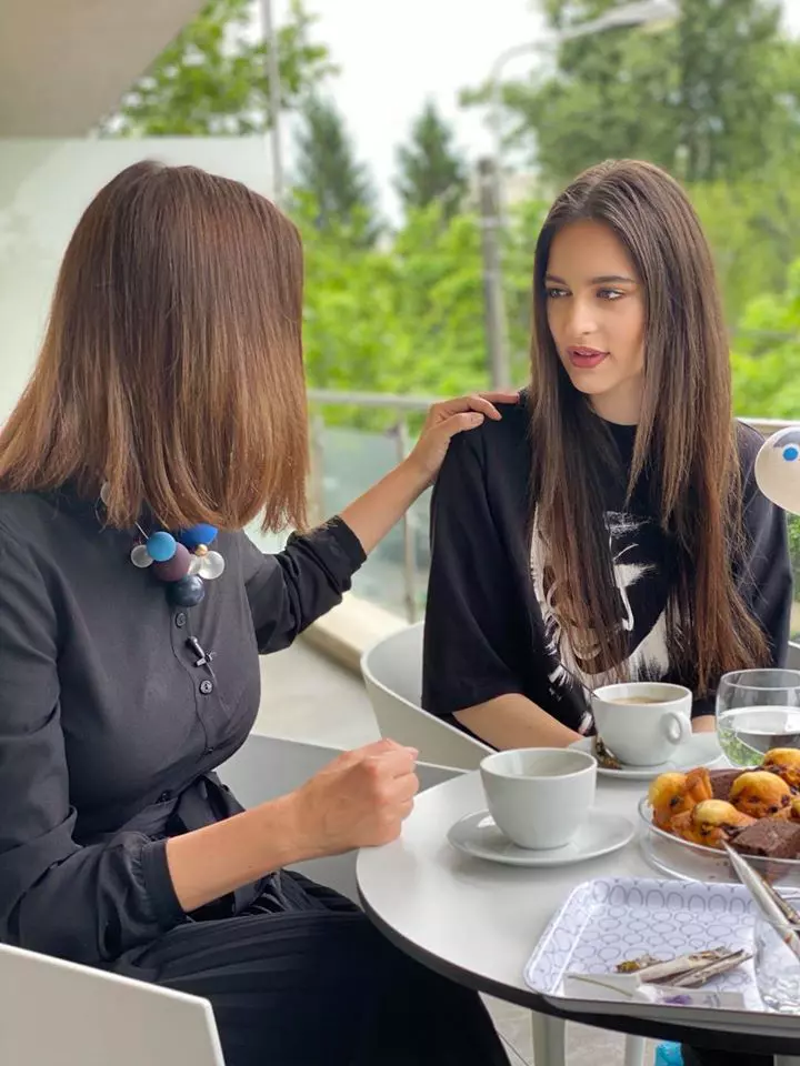 Andreea-Berecleanu-a-filmat-pentru-Teo-Show-Kanal-D-2