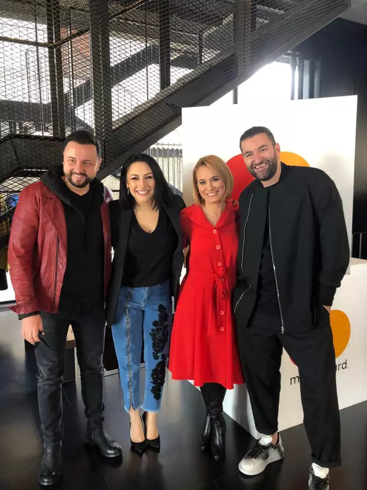 Smiley-Andreea-Esca-2