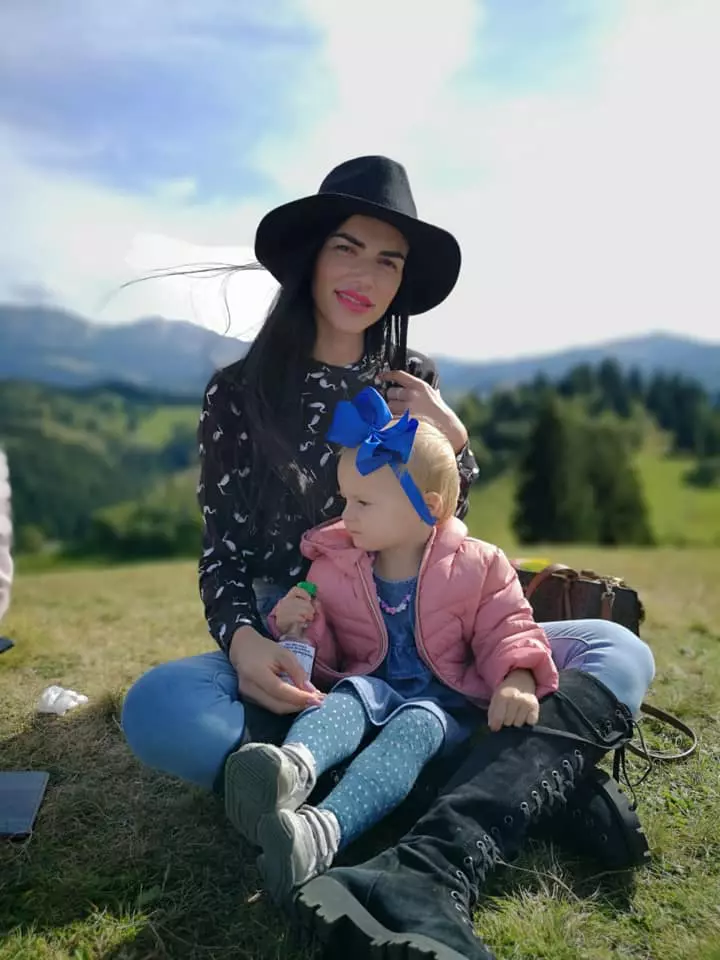 Lavinia-Tîrzianu-a-divorțat-7