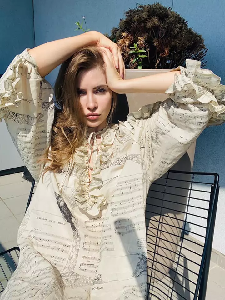 Adelina-Pestritu-Iulia-Albu-4