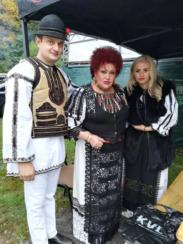 42992921_1869940019753025_6490866469650300928_n-1