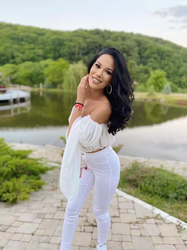 Raluca-Puterea-Dragostei-5