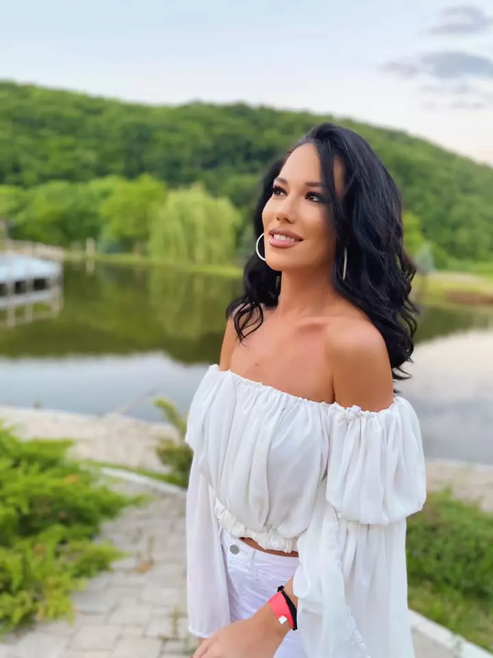 Raluca-Puterea-Dragostei-6