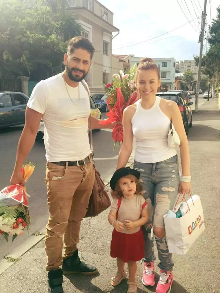 Misha-și-Connect-R-4